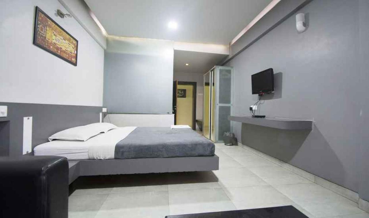 Hotel Royal Palace Aurangabad  Exterior foto